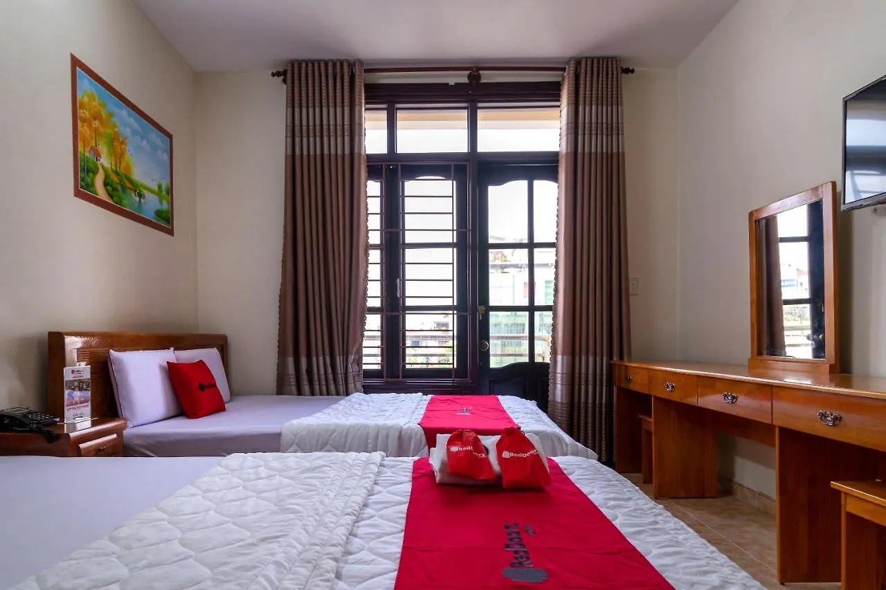 Reddoorz Near Lotte Cinema Cong Hoa Hotel Ho Chi Minh City