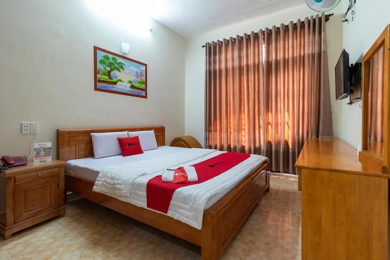 Reddoorz Near Lotte Cinema Cong Hoa Hotel Ho Chi Minh City