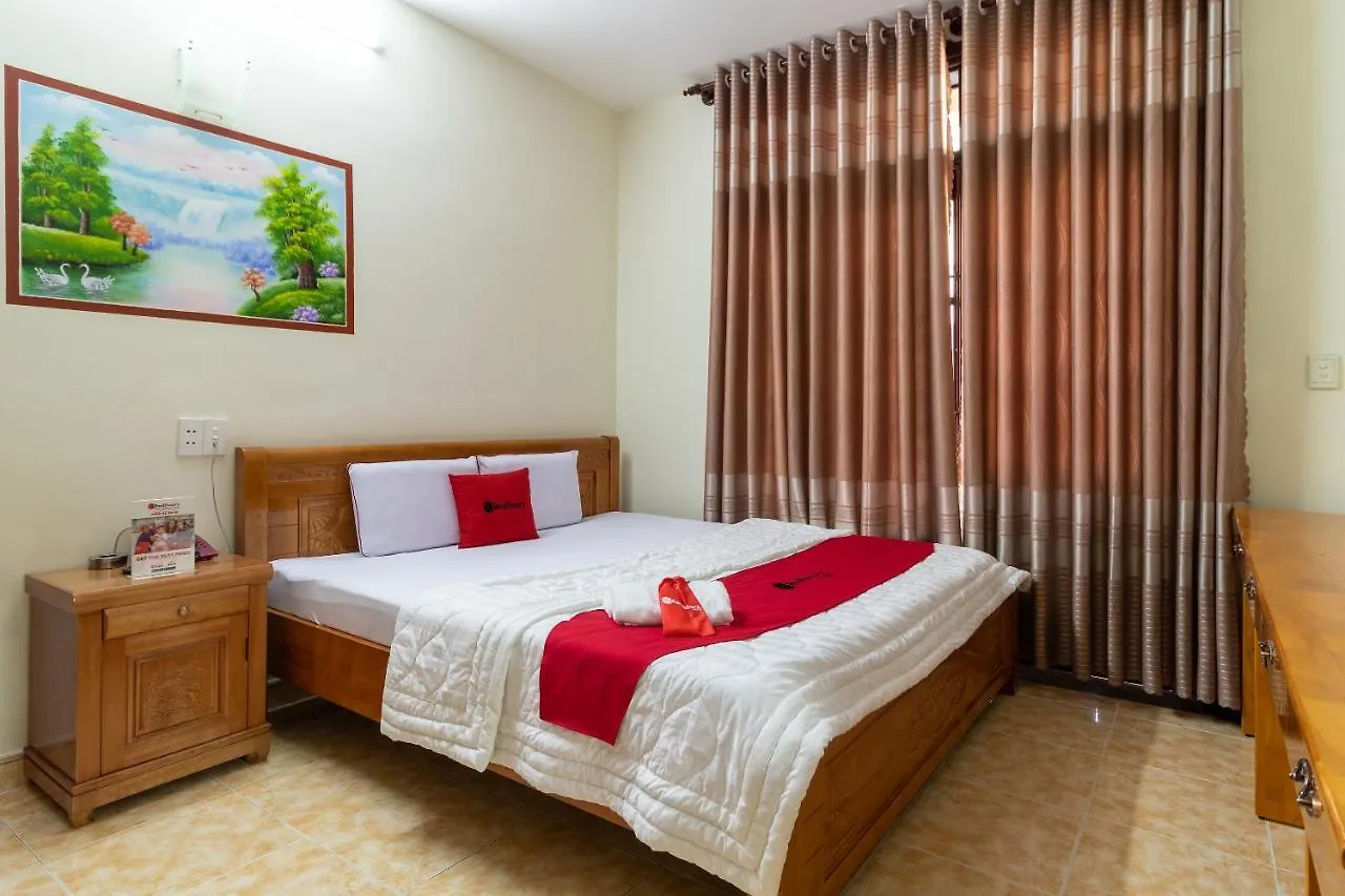 Reddoorz Near Lotte Cinema Cong Hoa Hotel Ho Chi Minh City 2*,  Vietnam