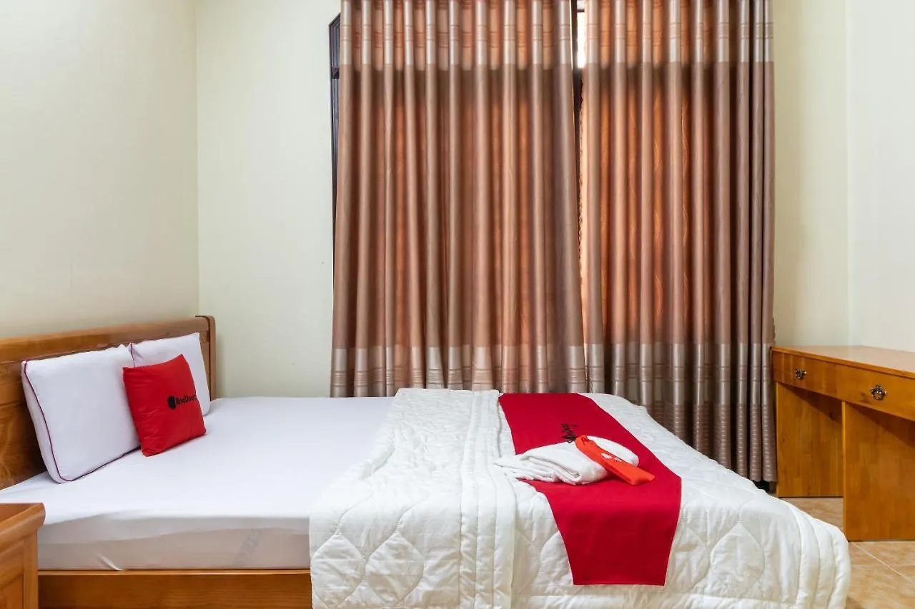 Reddoorz Near Lotte Cinema Cong Hoa Hotel Ho Chi Minh City