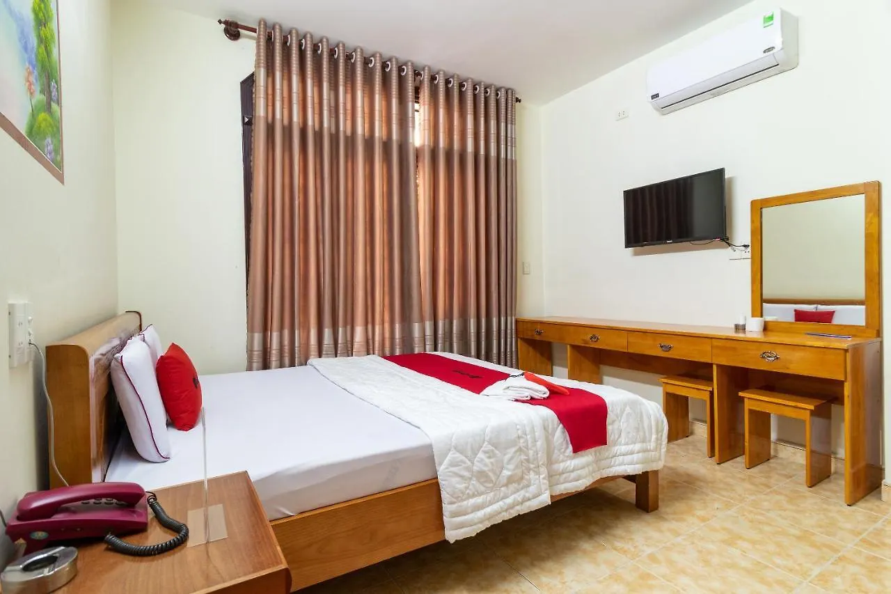 Reddoorz Near Lotte Cinema Cong Hoa Hotel Ho Chi Minh City